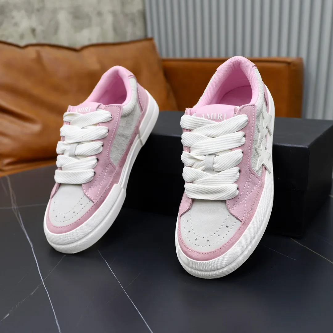 Men's men's shoes 💰540💰🔥🔥🔥 Couple style Amiri2024 new sports and casual shoes, casual, fashionable and versatile flat-soled moral training shoes. Classic color combination + perfect shoe shape, Amiri’s classic Logo star makes you and I fall in love. Imported cow suede leather makes the shoes more high-end. Recommended by major celebrities, bloggers and internet celebrities.   Color: black, off-white, blue, pink, red. Size: Women’s 35-40 (41 is custom-made and non-returnable) Men’s 38-44 (45 and 46 are custom-made and non-refundable)